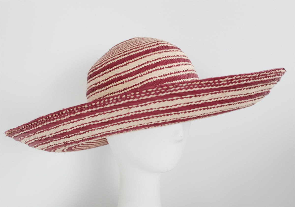 Beachcomber - Natural and Burgundy