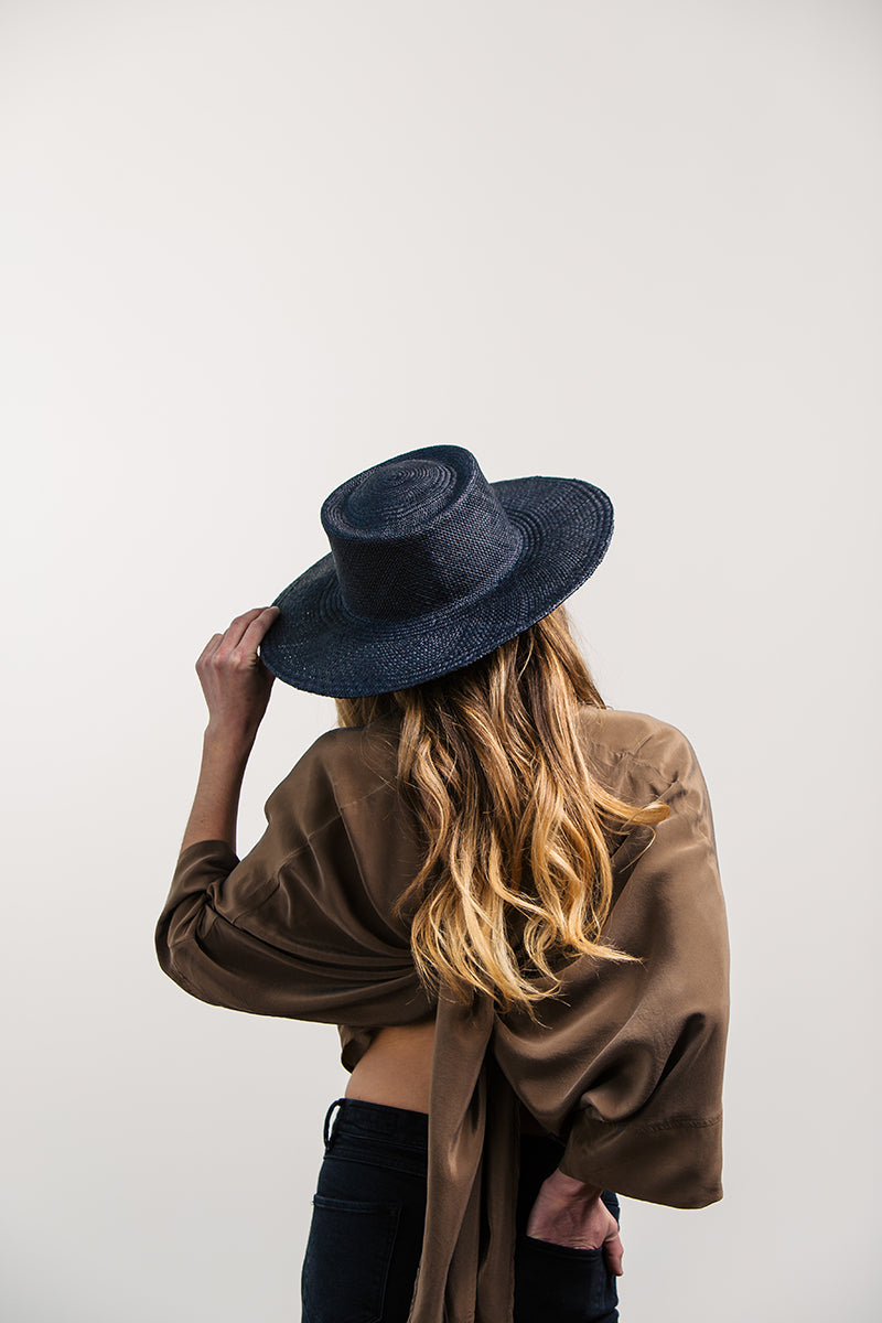 The Painter hat in black by Fanny & June